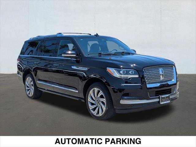 Certified 2023 Lincoln Navigator L Reserve AWD/4WD image 6
