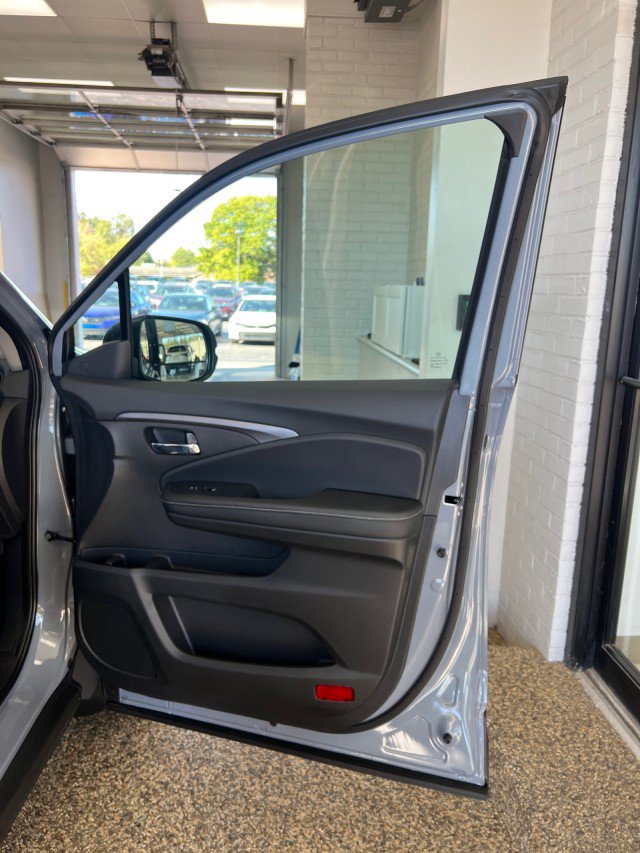 New 2026 Honda Ridgeline RTL image 15