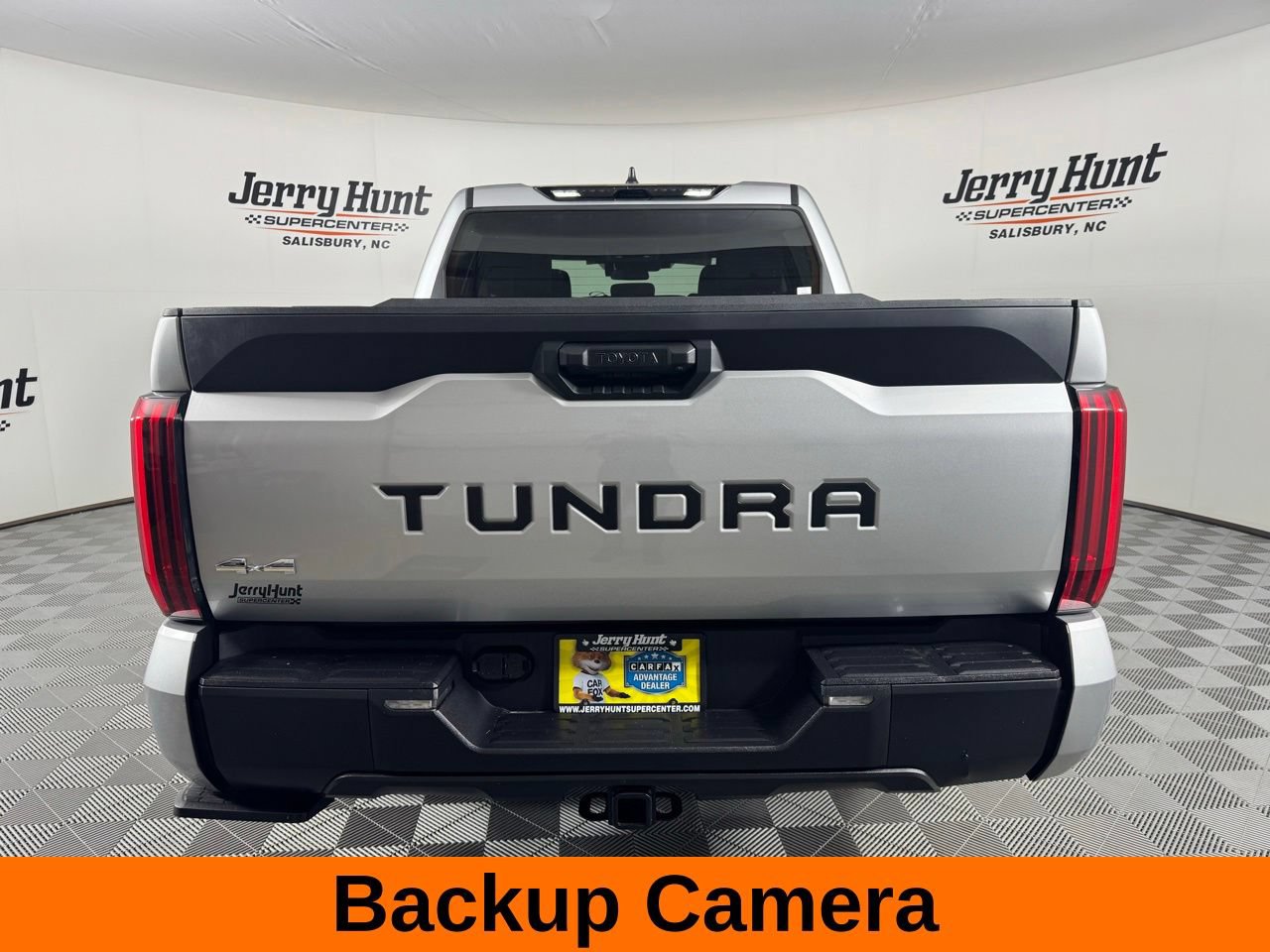 Used 2024 Toyota Tundra SR5 AWD/4WD image 8