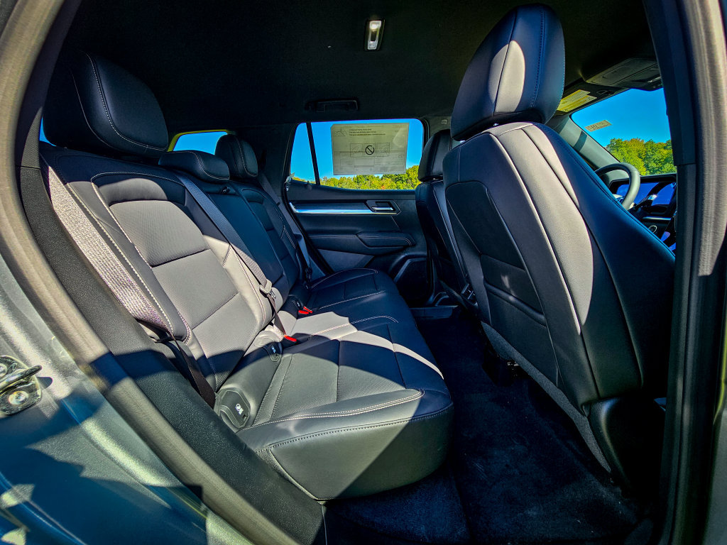 New 2027 GMC Terrain Elevation w/ Elevation Premium Package AWD/4WD image 38