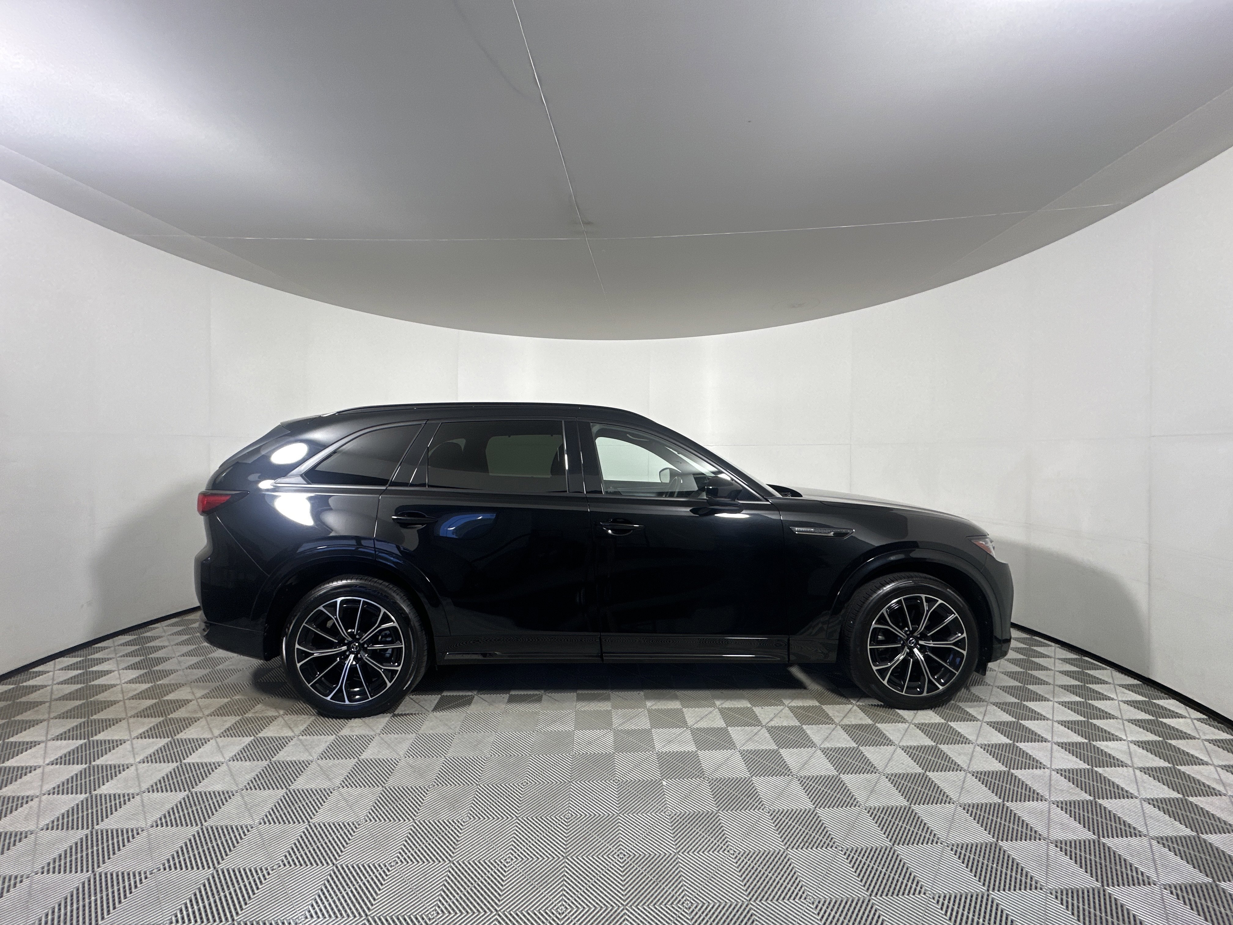 Used 2025 MAZDA CX-70 3.3 Turbo S w/ Premium Package image 8