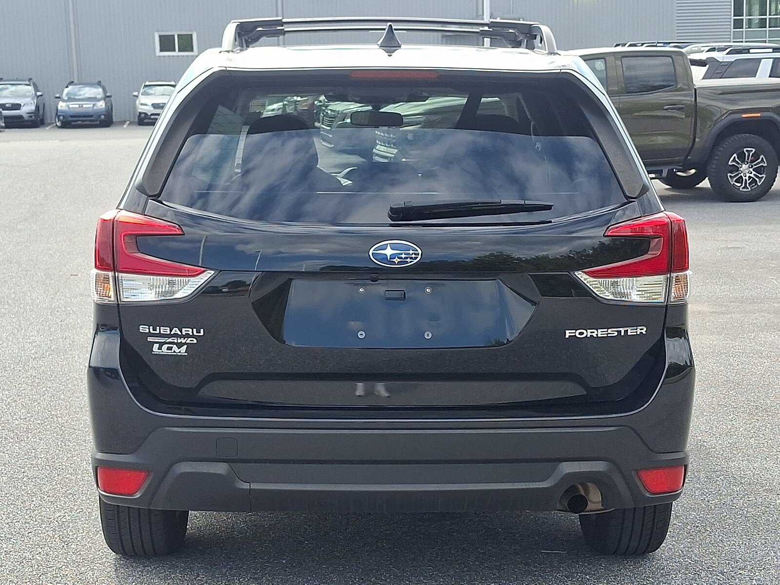 Certified 2023 Subaru Forester Premium AWD/4WD image 5
