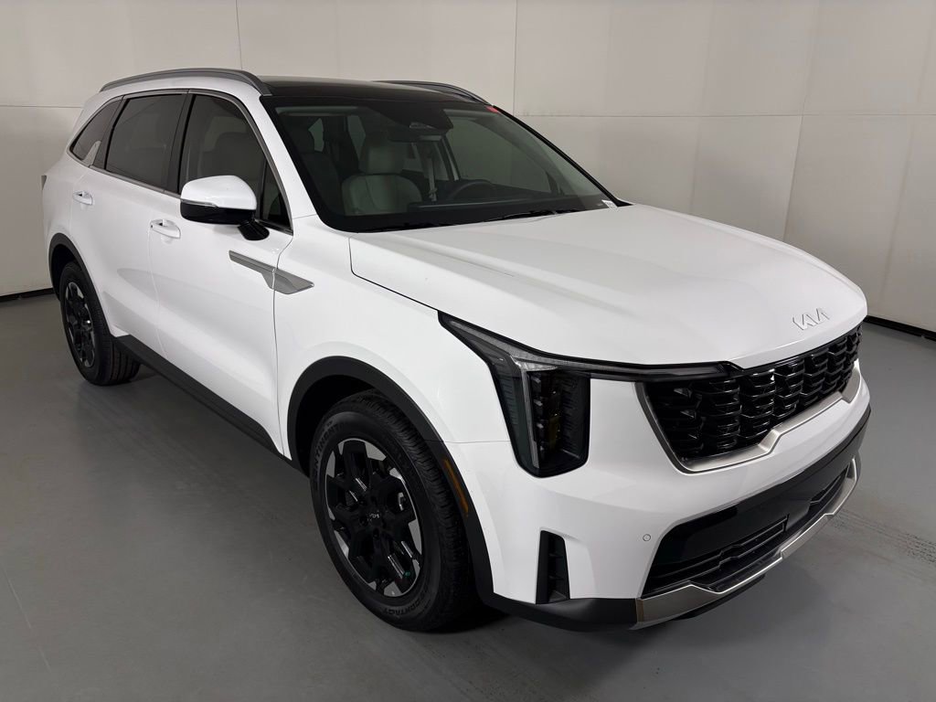 New 2026 Kia Sorento S image 2