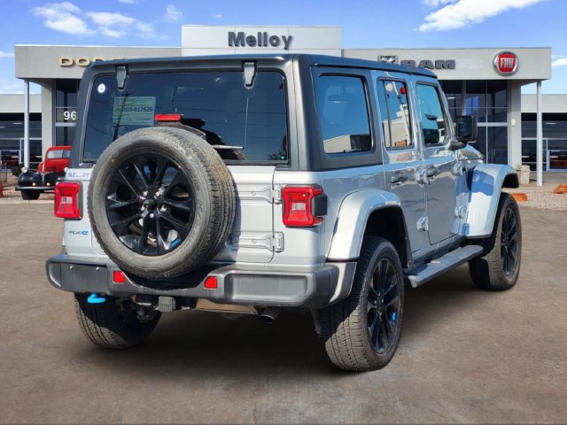 Used 2023 Jeep Wrangler Unlimited Sahara AWD/4WD image 4