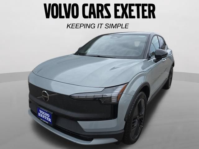 New 2026 Volvo EX30 Cross Country Ultra w/ Protection Package AWD/4WD image 3
