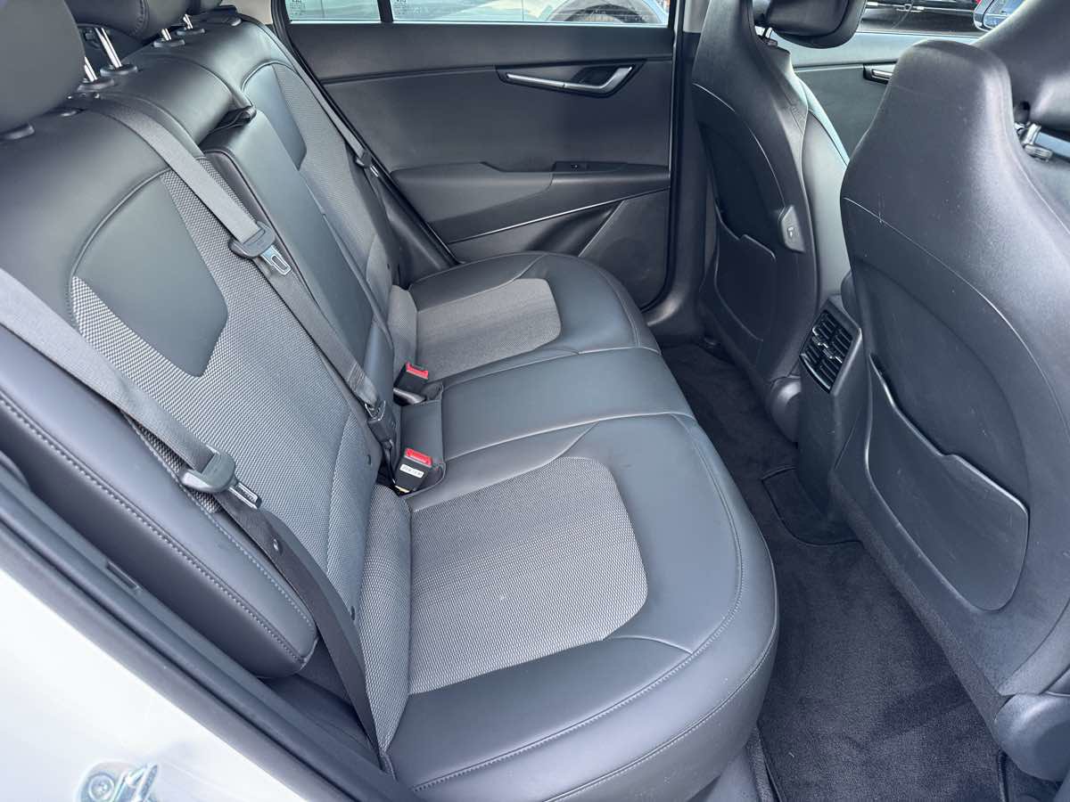 Used 2023 Kia Niro Wind image 19