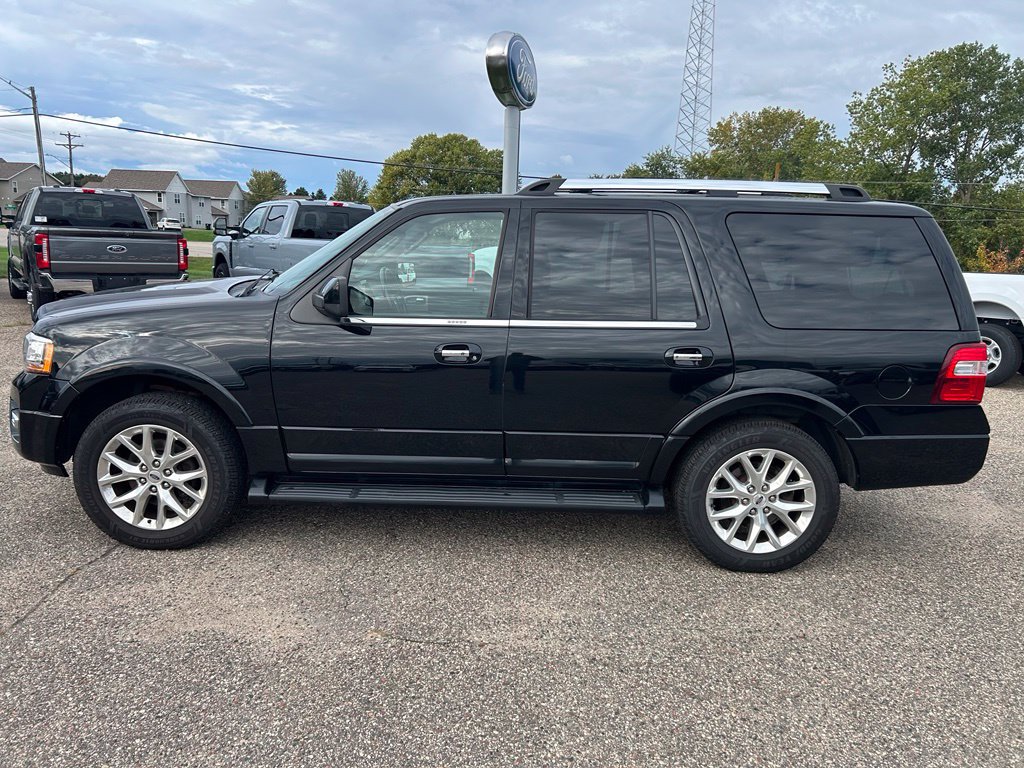 Used 2017 Ford Expedition Limited AWD/4WD image 4