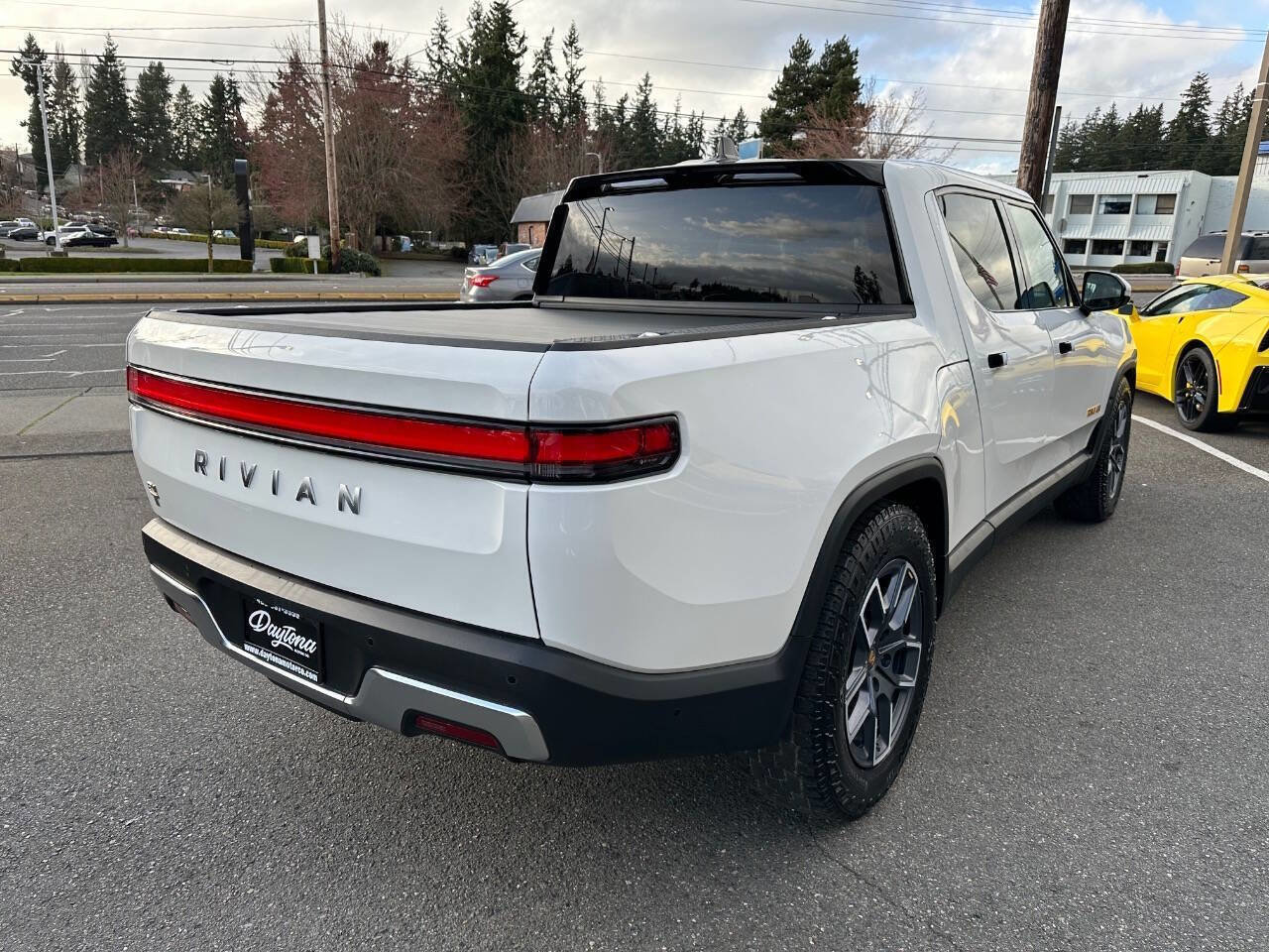 Used 2022 Rivian R1T Launch Edition image 9
