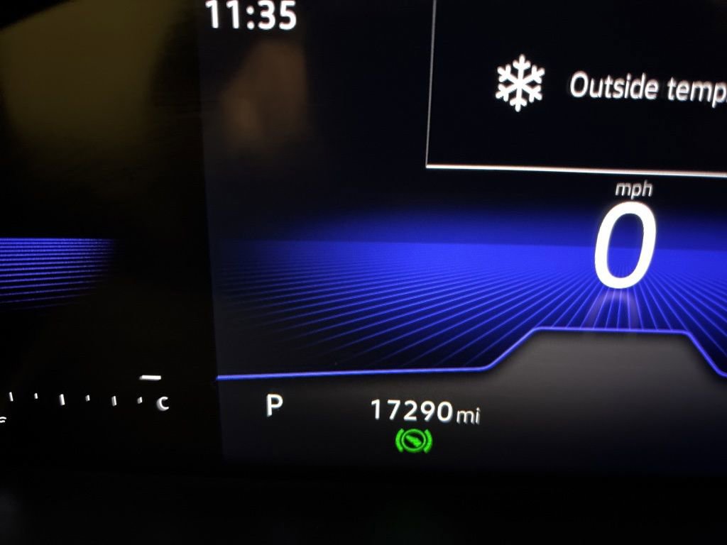 Used 2024 Volkswagen Tiguan SE R-Line image 14