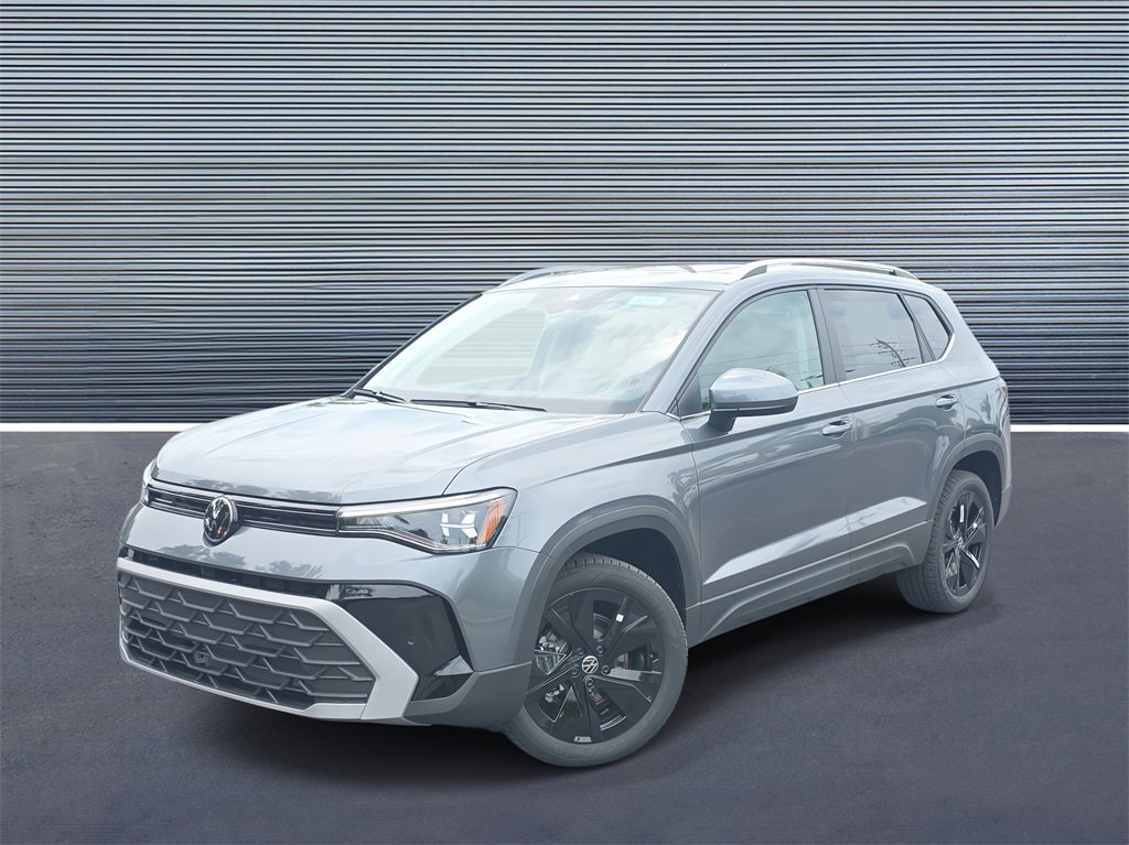 New 2025 Volkswagen Taos SE