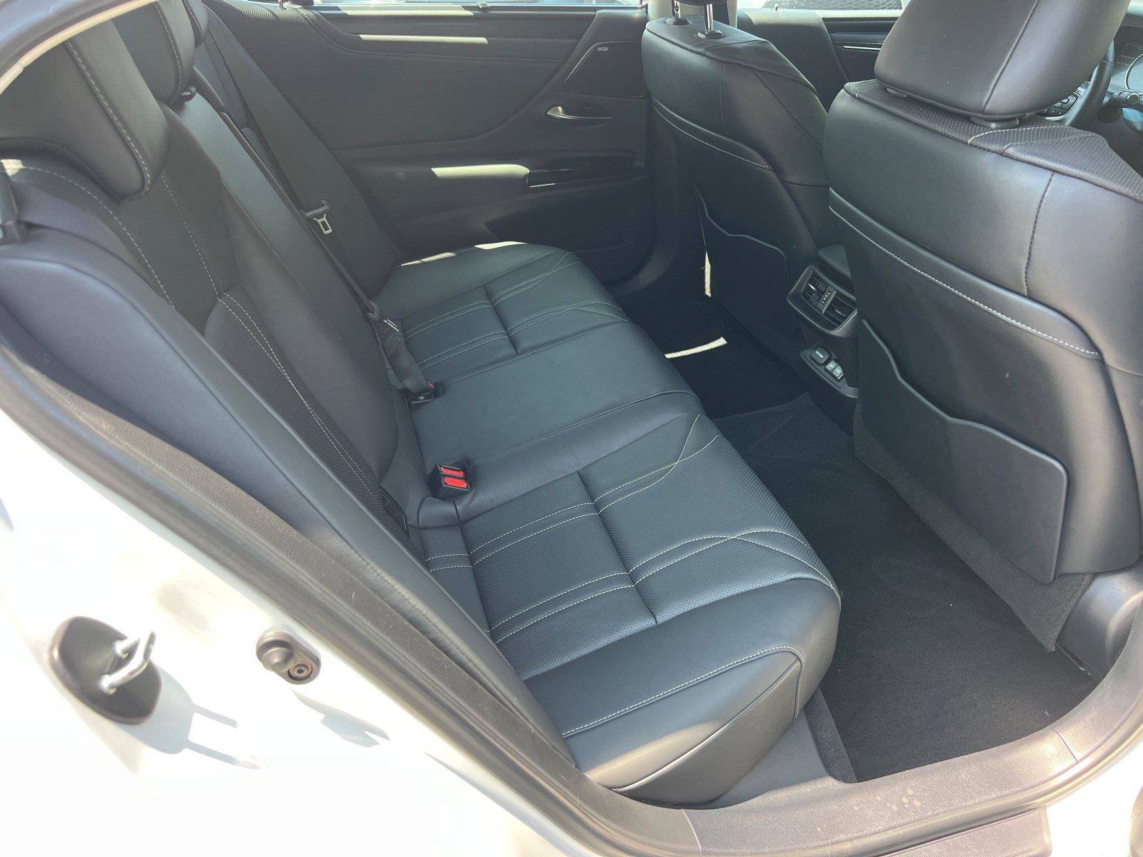 Certified 2024 Lexus ES 350 Ultra Luxury w/ Accessory Package (Z2) FWD image 15