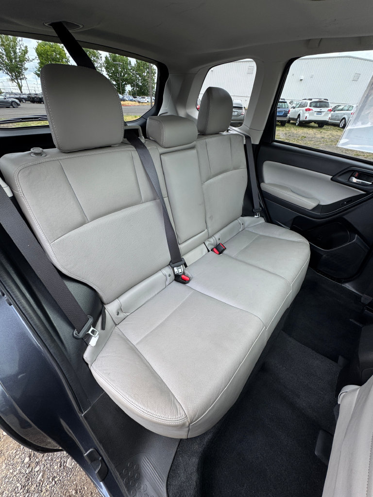 Used 2014 Subaru Forester 2.5i Limited w/ Popular Package #1 AWD/4WD image 25