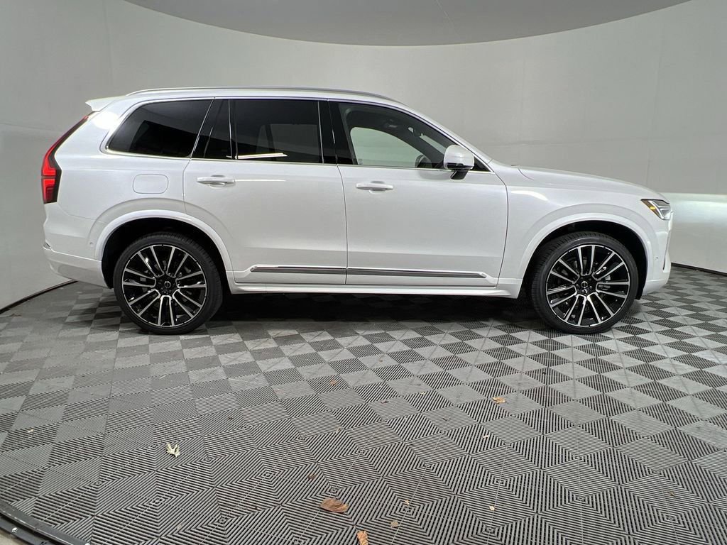 New 2026 Volvo XC90 B6 Ultra w/ Lounge Package image 9