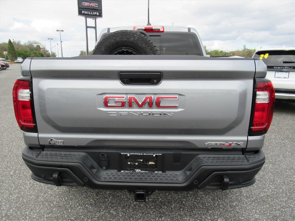 Used 2024 GMC Canyon AT4X w/ AT4X AEV Edition AWD/4WD image 6