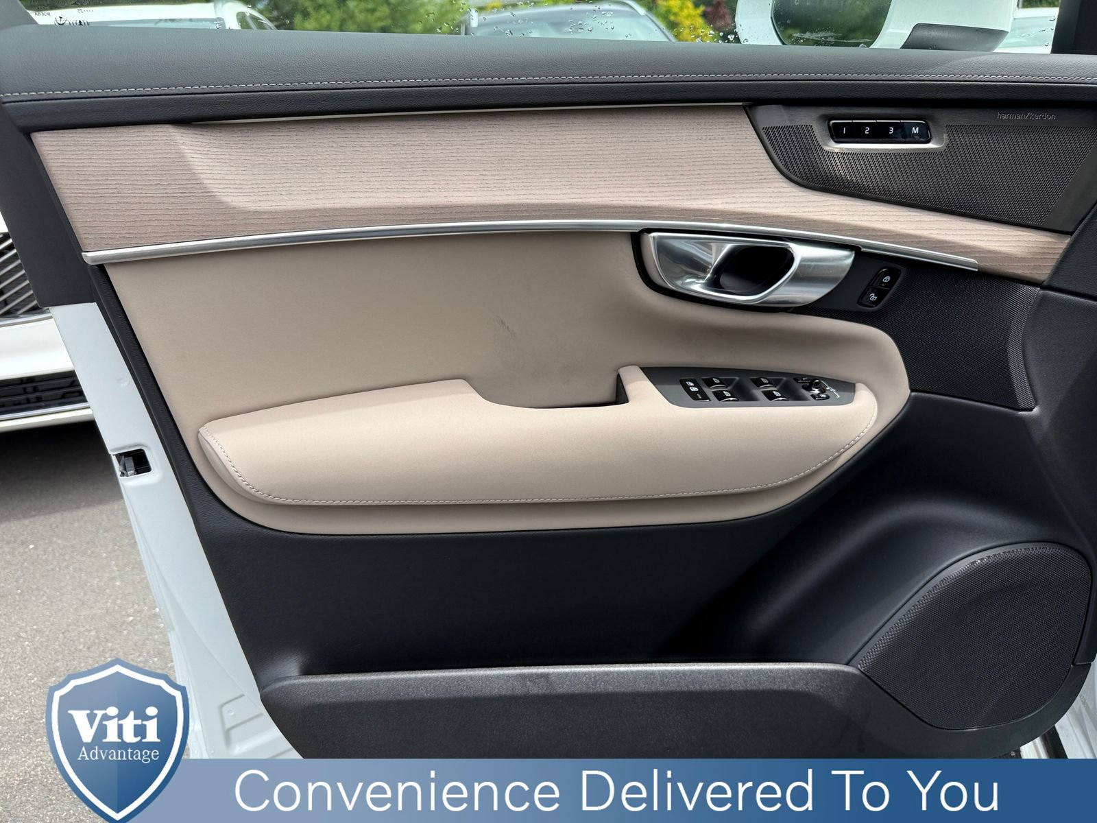 New 2026 Volvo XC90 T8 Plus image 11