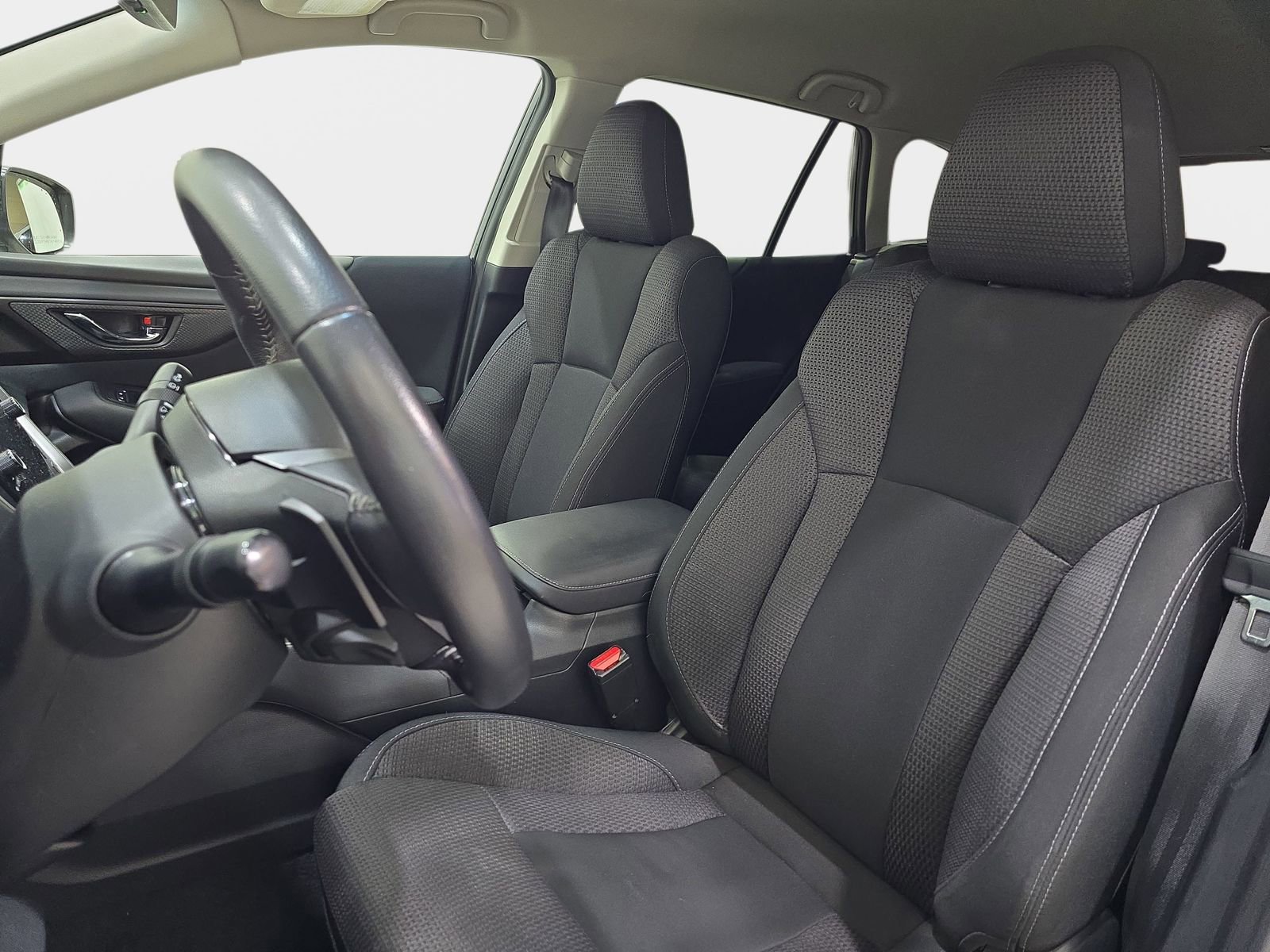 Used 2020 Subaru Outback Premium image 16