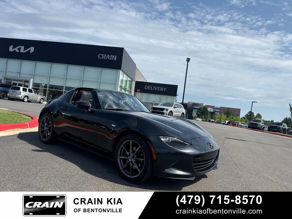 Used 2017 MAZDA MX-5 Miata RF Grand Touring RWD image 2