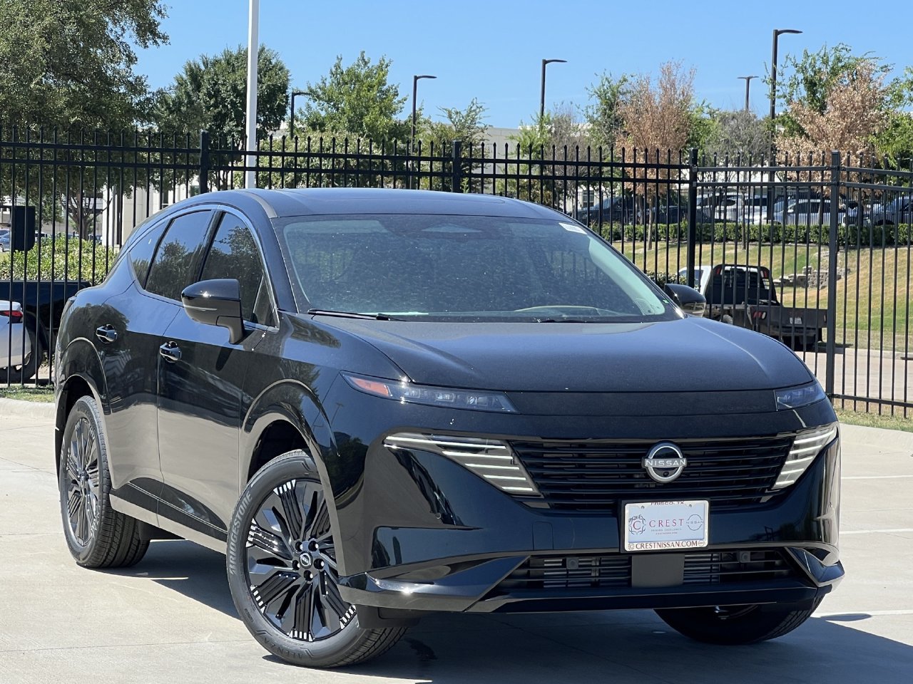 New 2026 Nissan Murano Platinum w/ Cargo Package AWD/4WD image 2