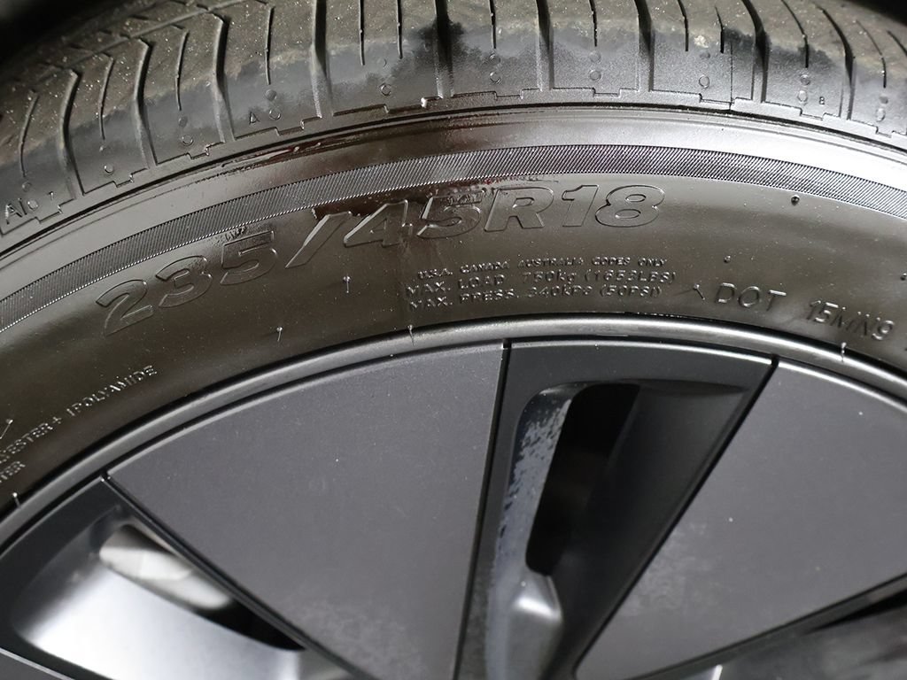 Used 2025 Tesla Model 3 Long Range RWD image 26