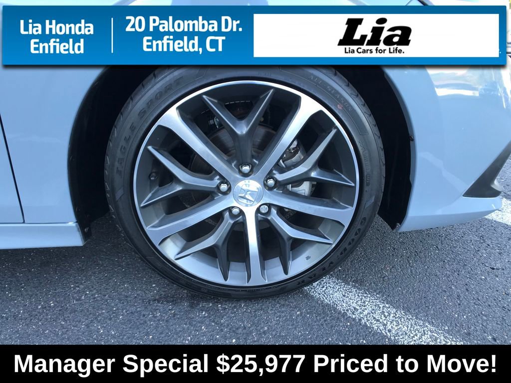 Certified 2024 Honda Civic Touring image 5