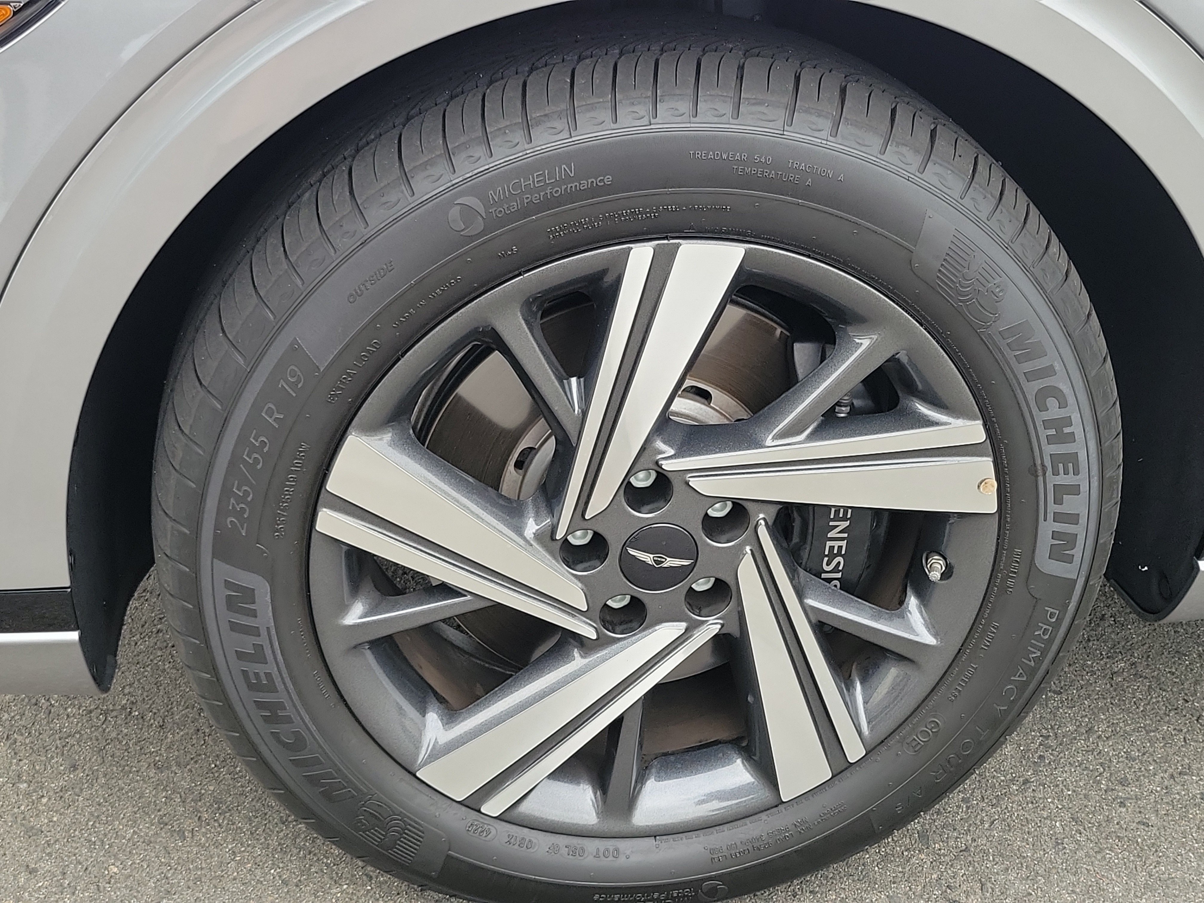 Certified 2026 Genesis GV70 3.5T Sport Advanced AWD/4WD image 7