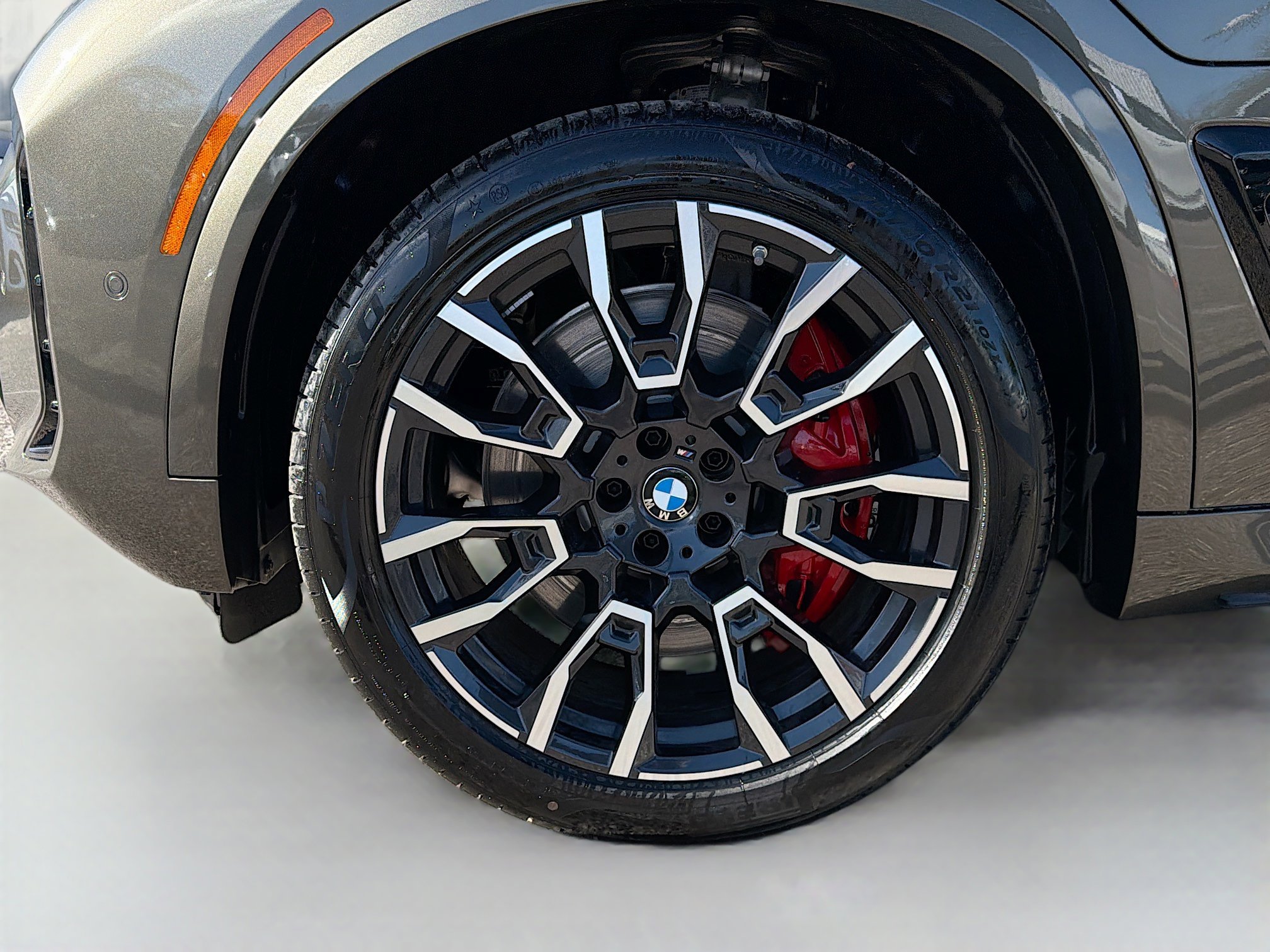 New 2026 BMW X5 xDrive50e w/ Executive Package image 42