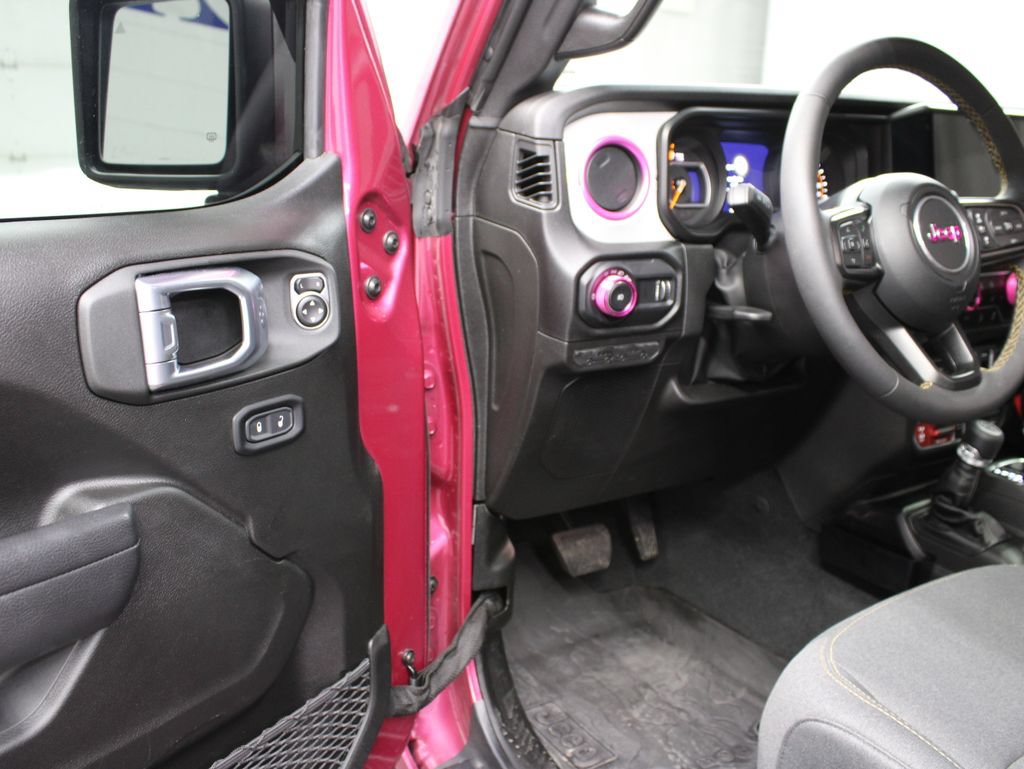 Used 2024 Jeep Wrangler Sport AWD/4WD image 46