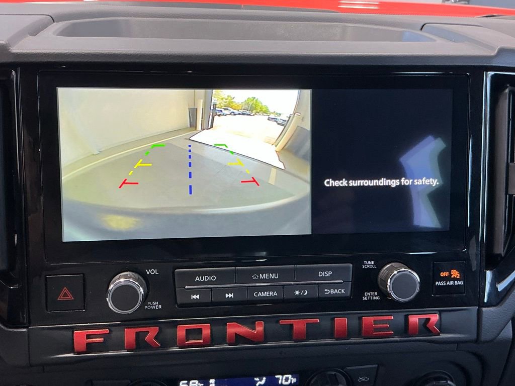 Used 2025 Nissan Frontier PRO-4X AWD/4WD image 8