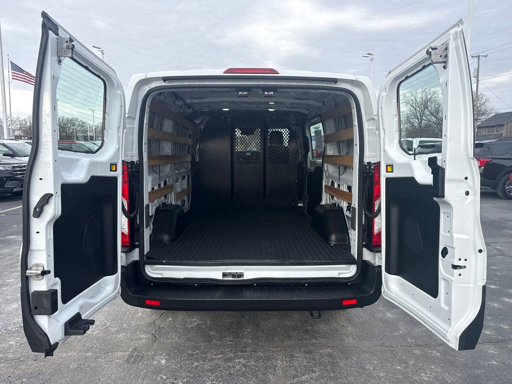 Used 2024 Ford Transit 250 Low Roof w/ Exterior Upgrade Package image 10