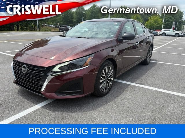 Used 2024 Nissan Altima 2.5 SV