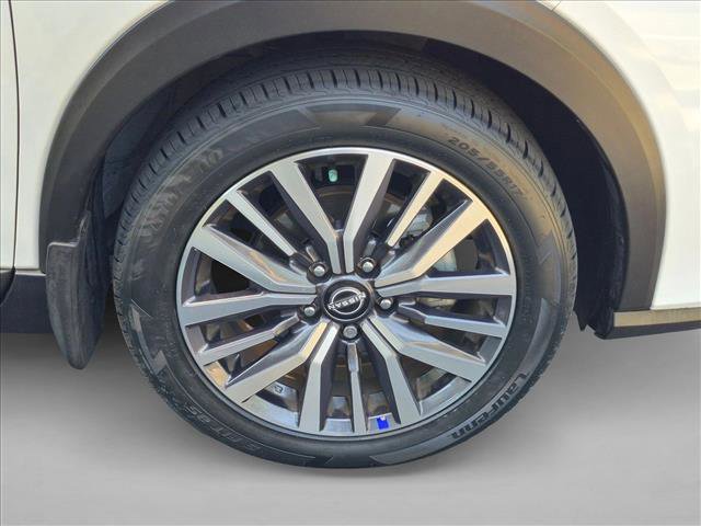 Used 2023 Nissan Kicks SV FWD image 22
