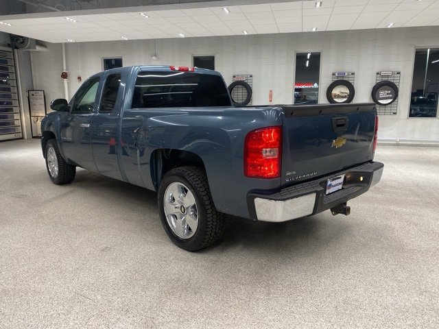 Used 2010 Chevrolet Silverado 1500 LT w/ Regional Value Package image 11