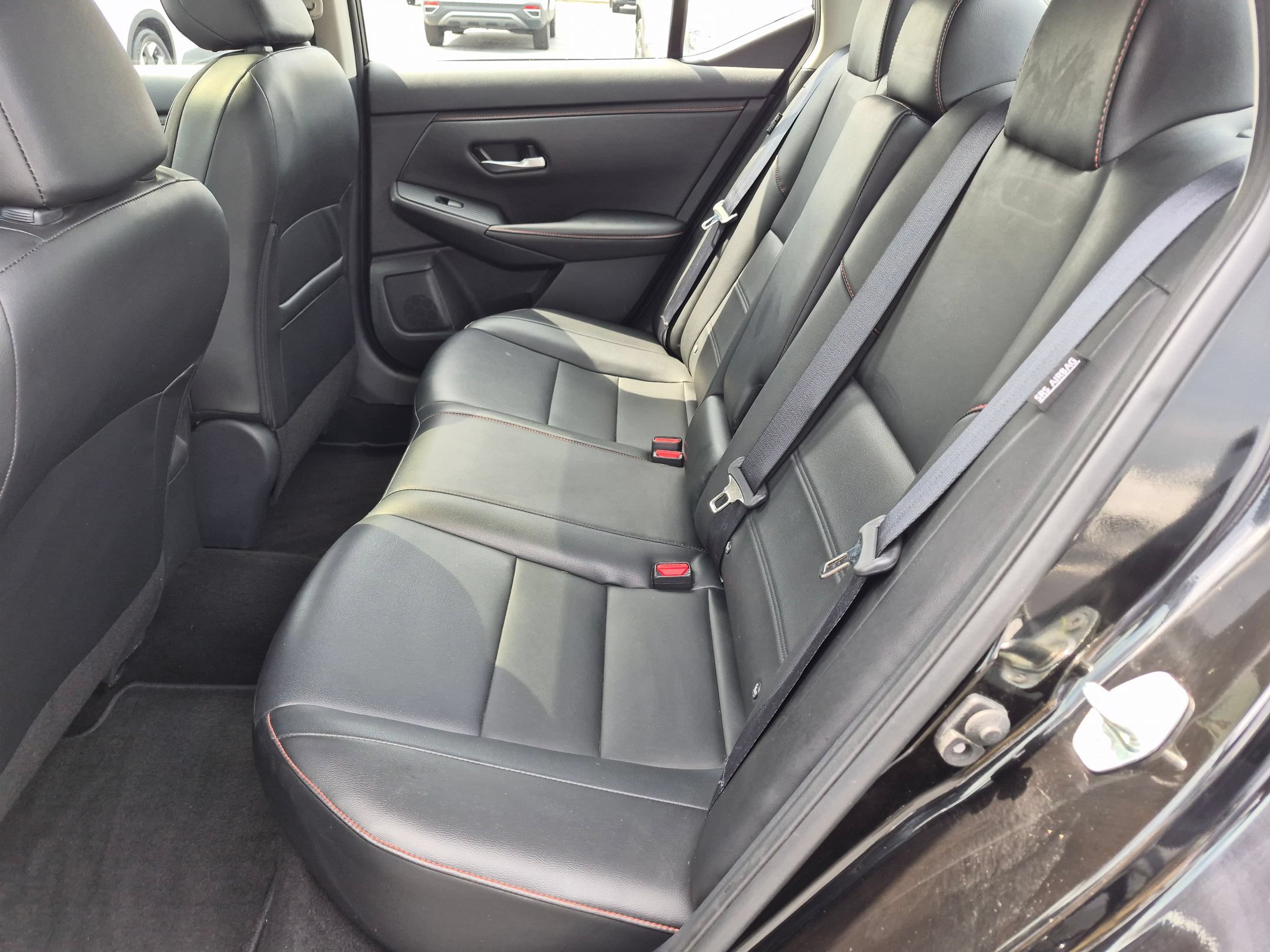 Used 2025 Nissan Sentra SR w/ SR Premium Package FWD image 29