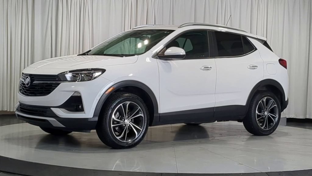 Used 2023 Buick Encore GX Select AWD/4WD image 5