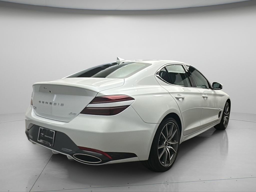 Certified 2025 Genesis G70 2.5T image 7