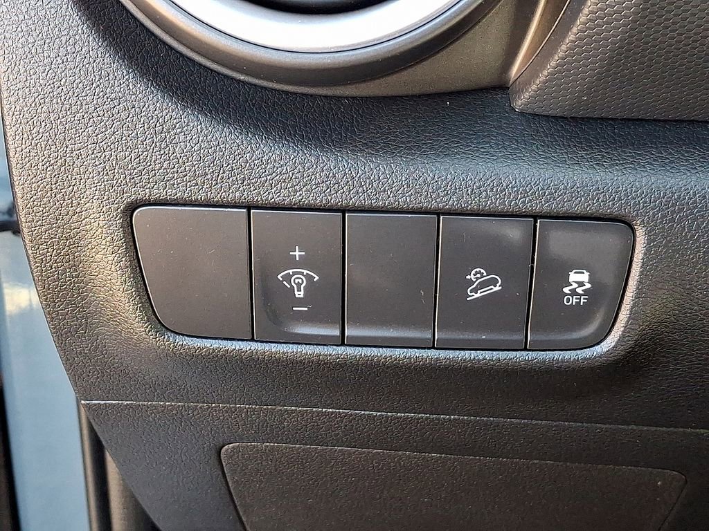 Used 2023 Hyundai Kona SEL w/ Convenience Package image 28