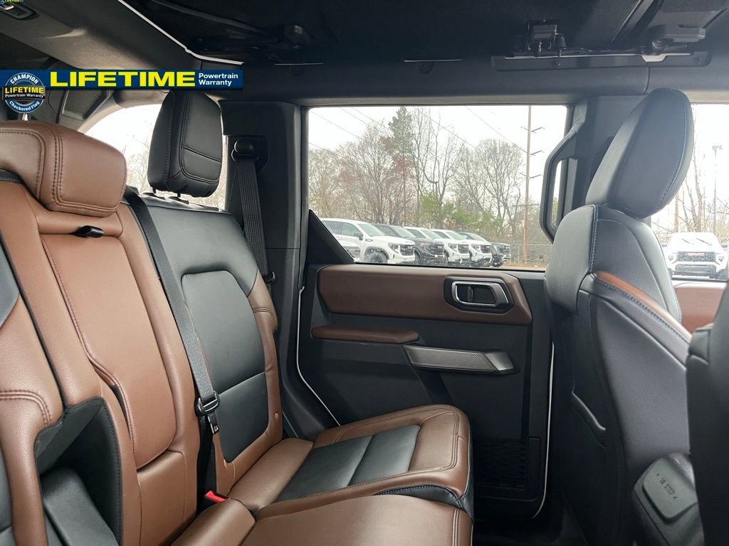 Used 2023 Ford Bronco Outer Banks w/ Sasquatch Package image 37