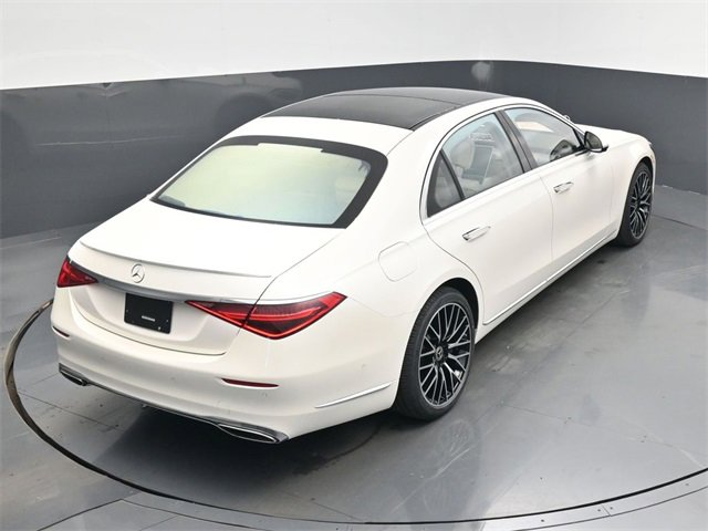 Used 2022 Mercedes-Benz S 580 4MATIC Sedan w/ Rear Seat Package image 50