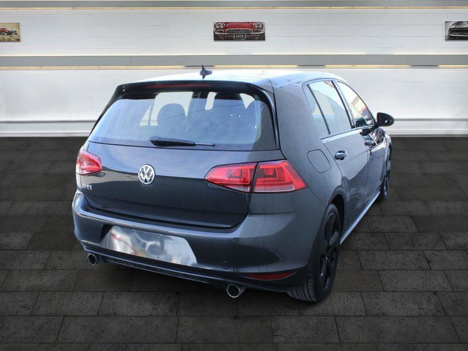 Used 2017 Volkswagen GTI Sport image 7