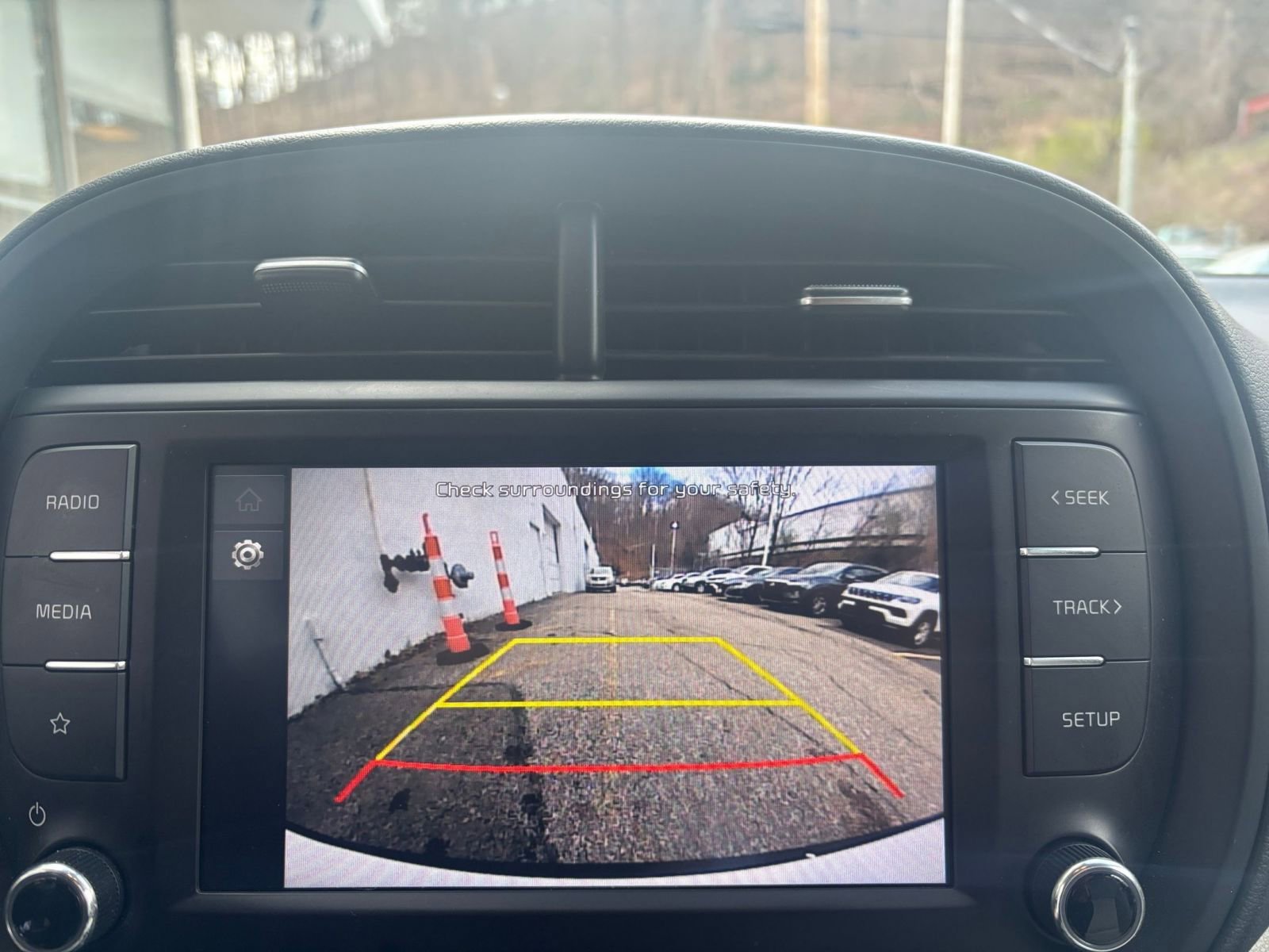 Used 2025 Kia Soul LX w/ LX Technology Package image 22