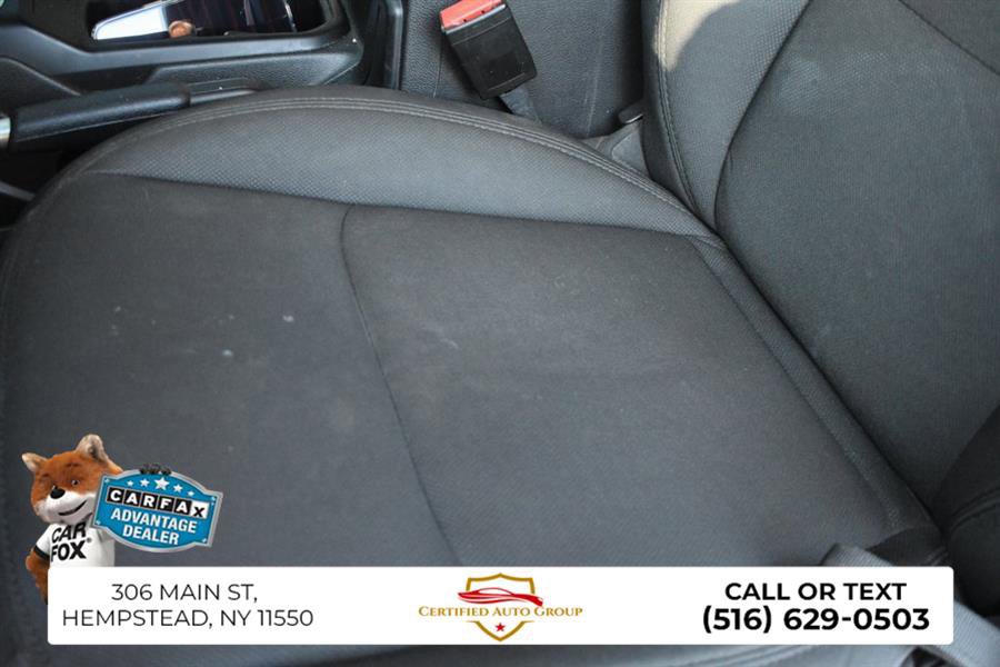 Used 2022 Jeep Gladiator Willys image 12