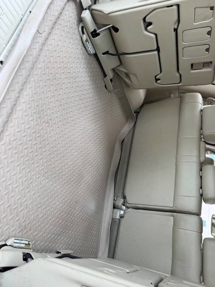 Used 2003 Lexus LX 470 4WD image 37