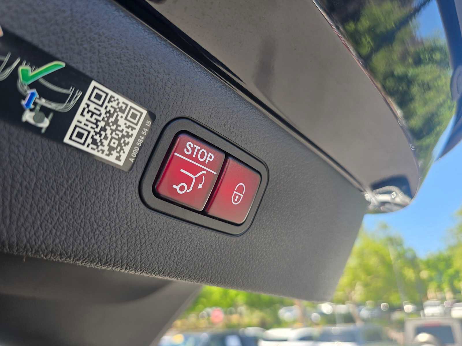 Certified 2023 Mercedes-Benz EQS 580 4MATIC Sedan image 15