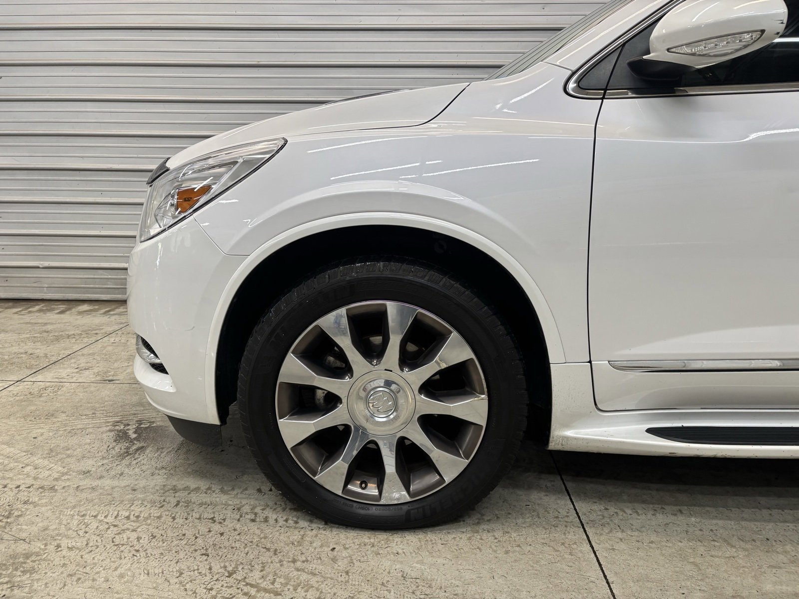Used 2016 Buick Enclave Premium w/ Experience Buick Package image 4