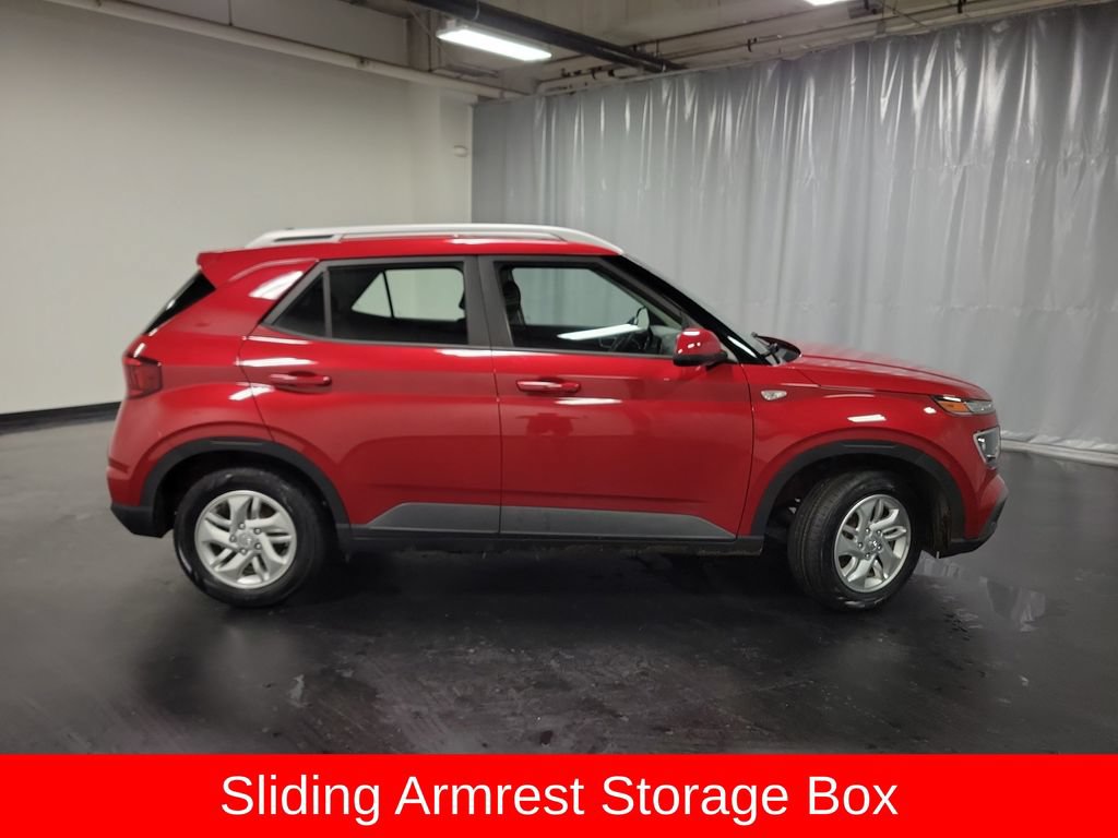 Used 2020 Hyundai Venue SEL w/ Convenience Package FWD image 10