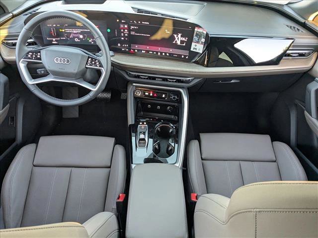 New 2025 Audi Q5 Premium Plus image 14