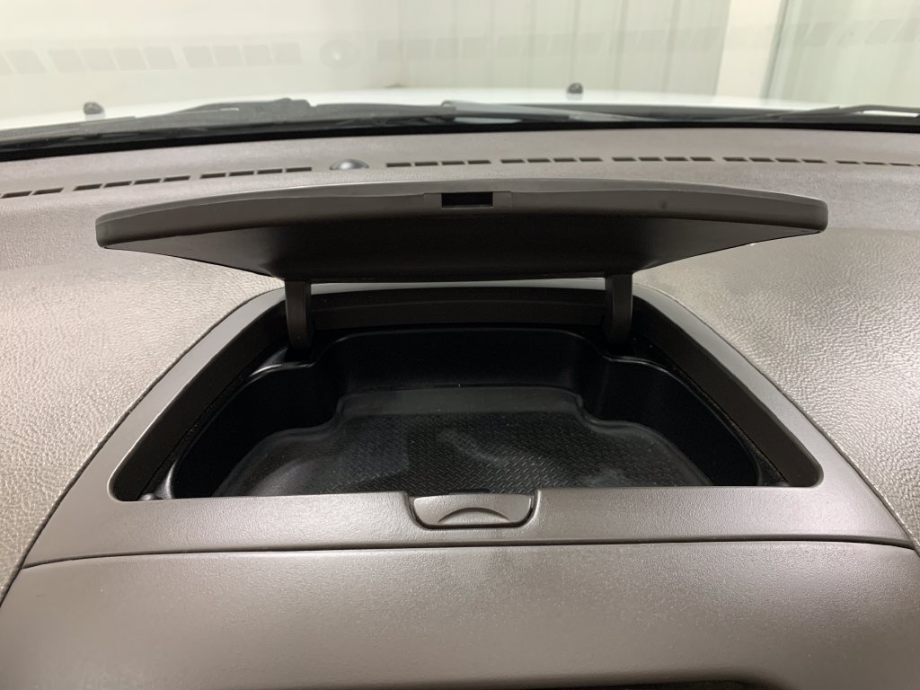 Used 2010 Hyundai Elantra GLS FWD image 26