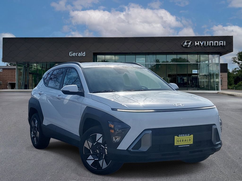 Certified 2025 Hyundai Kona SEL image 1