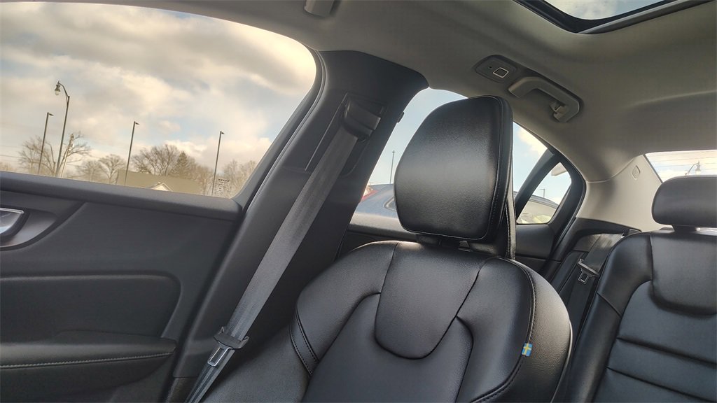 Certified 2023 Volvo S60 B5 Core w/ Climate Package image 22