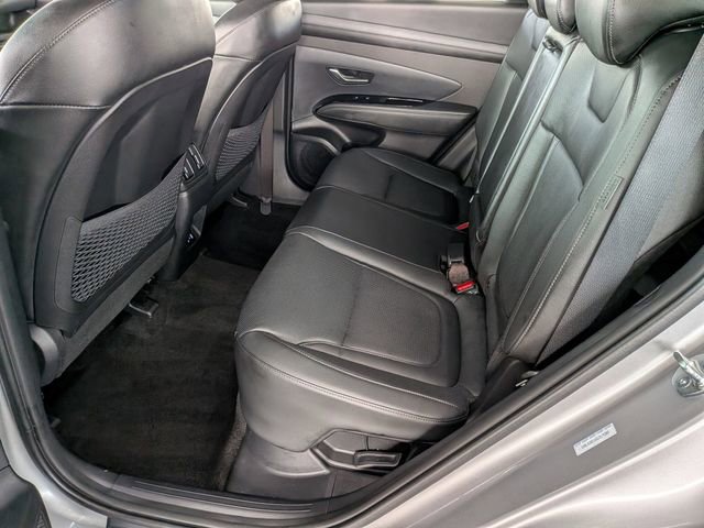 Used 2025 Hyundai Tucson Limited AWD/4WD image 28